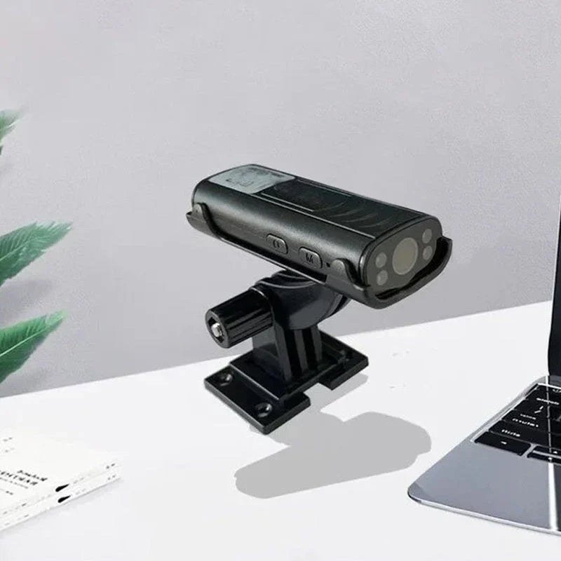 Mini-caméra Wi - Fi Compacte pour une Surveillance Flexible