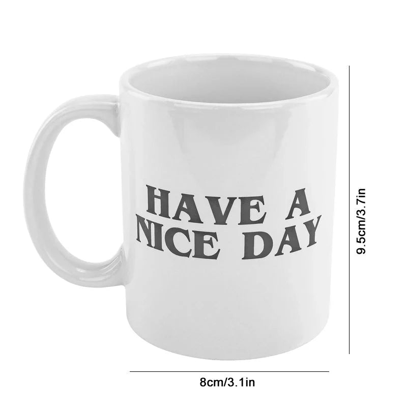 Une Tasse Surprise Amusante