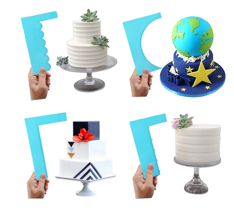 Set de 8 Racloirs à Décor de Gâteaux