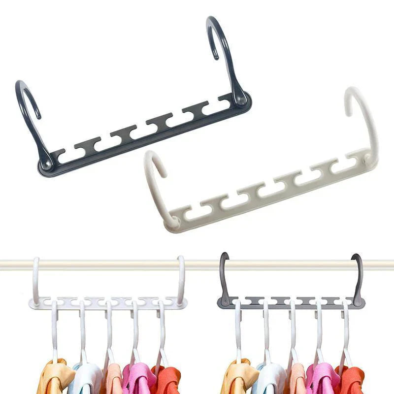 Cintres de Voyage Pliables - Pratiques et Peu Encombrants