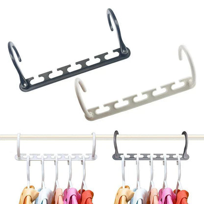 Cintres de Voyage Pliables - Pratiques et Peu Encombrants