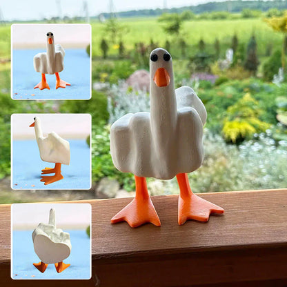 Figure de Canard Audacieuse pour le Jardin