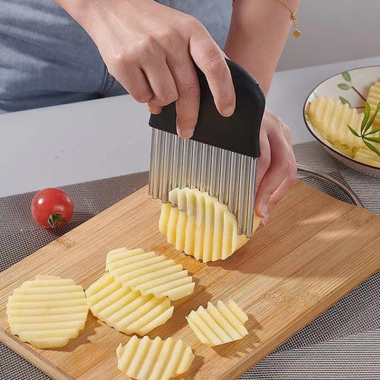 Couteau Ondulé pour Légumes - des Coupes Parfaites pour des Plats Créatifs!