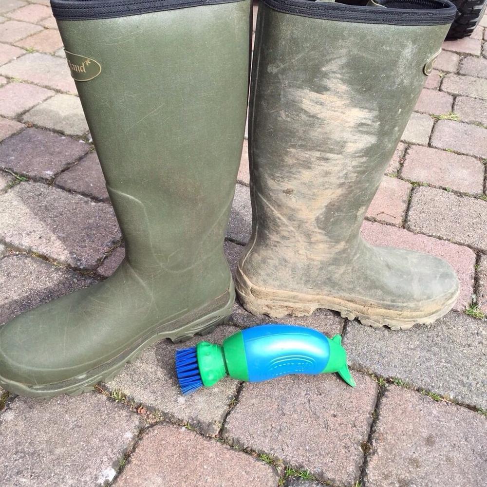 Brosse à Nettoyer les Semelles Portable - des Chaussures Propres en Quelques Secondes!