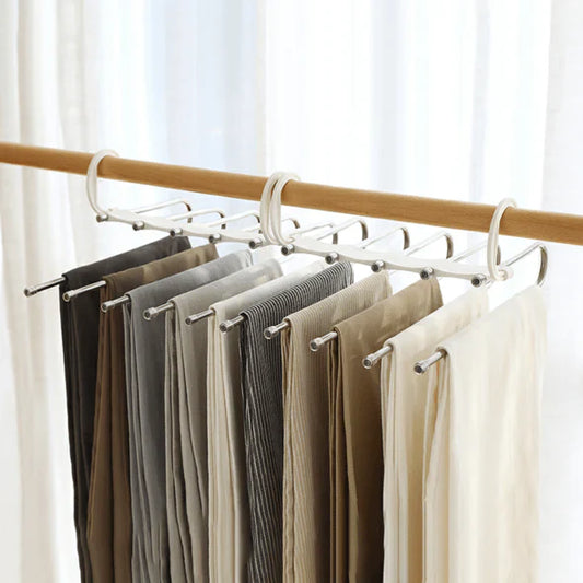 Porte-pantalons Multiples pour un Gain de Place