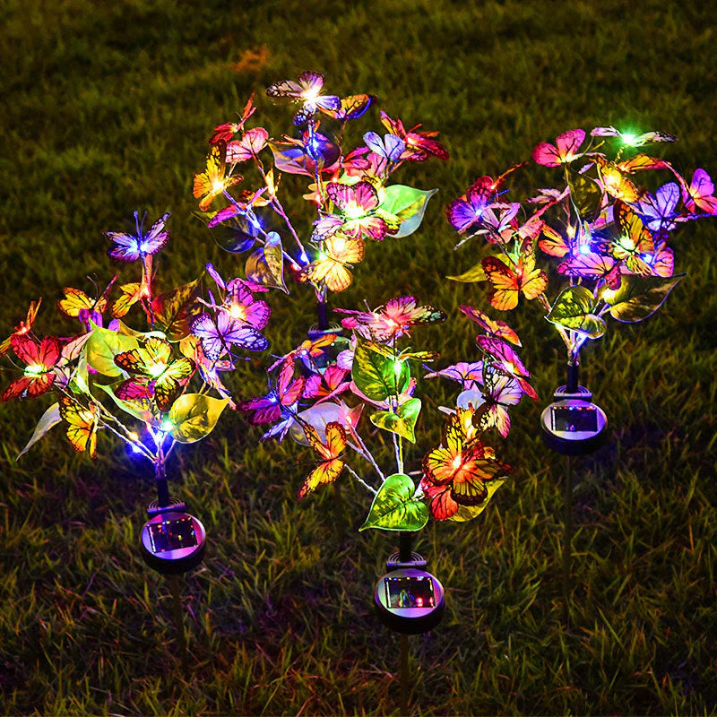 Les Lumières Solaires pour les Papillons dans le Jardin