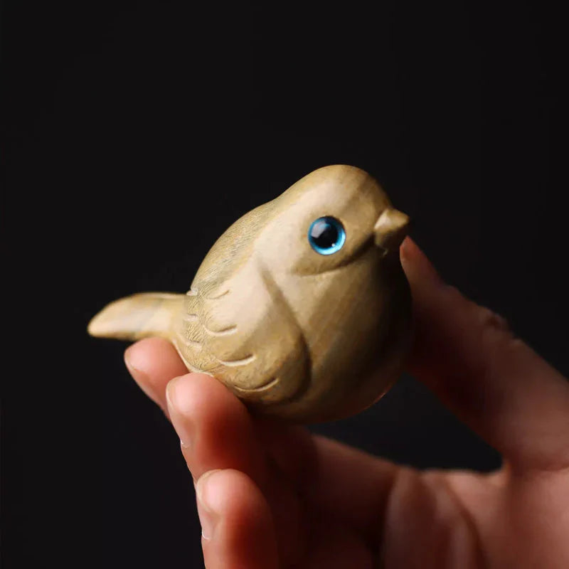 Oiseau en Bois de Santal Fabriqué à la Main
