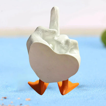 Figure de Canard Audacieuse pour le Jardin