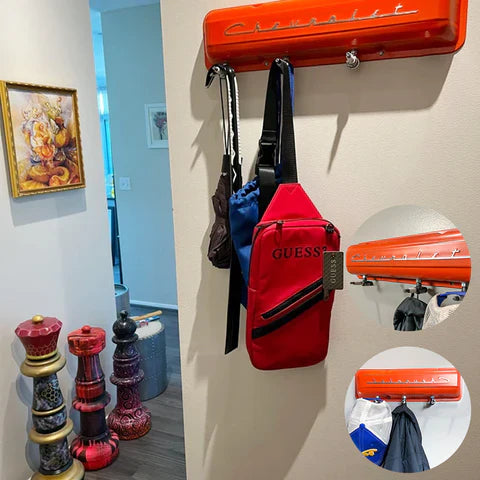 Crochet Mural Unique en Son Genre au Design de Bougies D' Allumage - Parfait pour les Fans de Voitures!