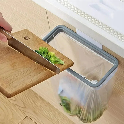 Porte-sac Poubelle Compact pour les Déplacements